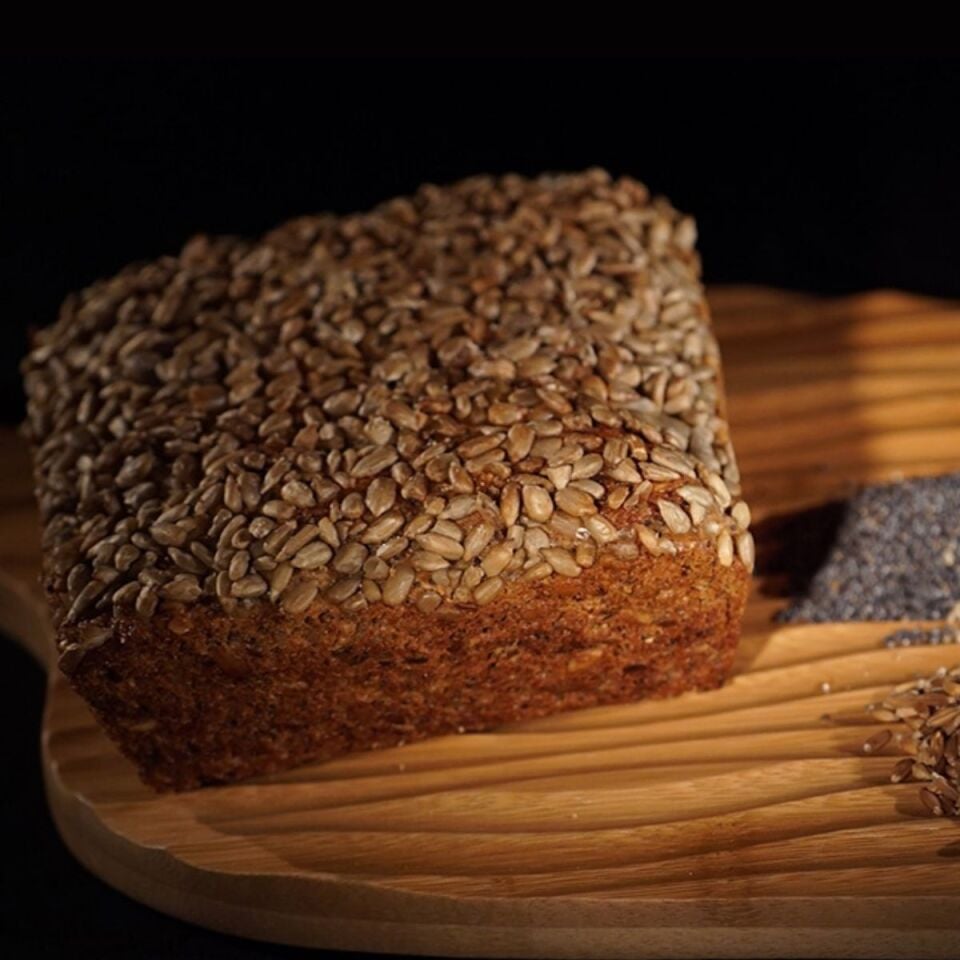 Tam Tahıllı Ekşi Mayalı Ekmek